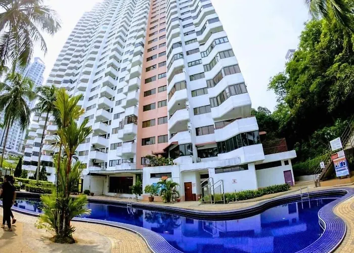 Cheap & Good Homestay At Sri Sayang Beach Resort